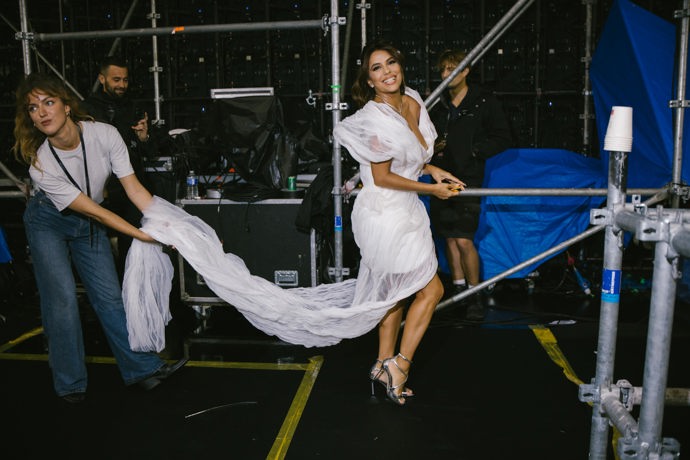  Eva Longoria na přehlídce L'Oréal Paris „Walk Your Worth“