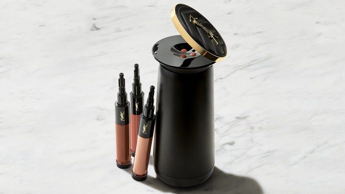  Novinky od YSL: inovativní metoda Beauty Tech Rouge Sur Mesure