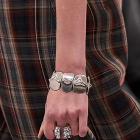  Acne Studios