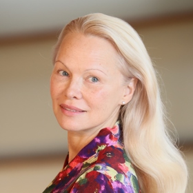  Pamela Anderson bez make-upu