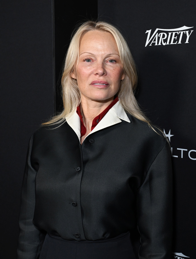  Pamela Anderson  bez make-upu