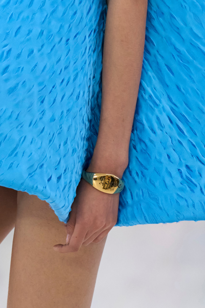  Loewe
