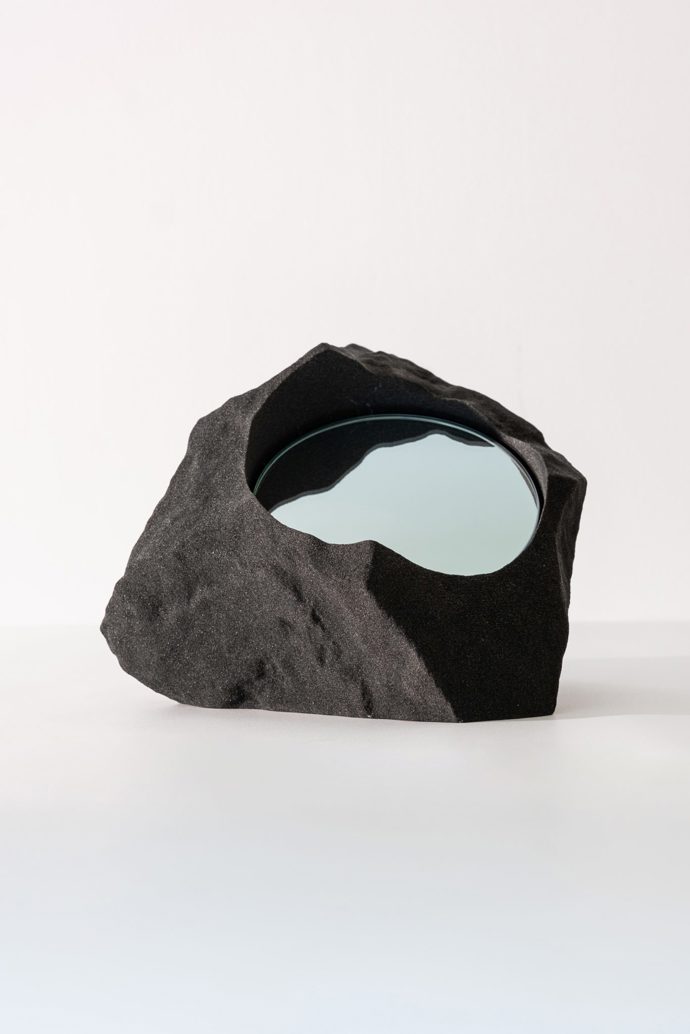 Kamenné zrcadlo č. 3, SJANG NIEDERWIESER, ADORNO.DESIGN, 754 eur