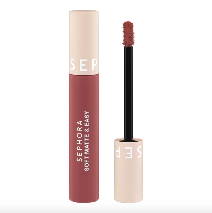 Matná rtěnka Soft Matte & Easy, ods. 4, Sephora Collection, 320 Kč
