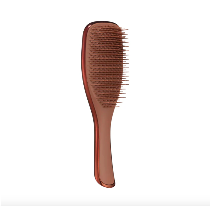  Rozčesávací hřeben The Ultimate Detangler, Tangle Teezer, prodává Douglas, 500 Kč
