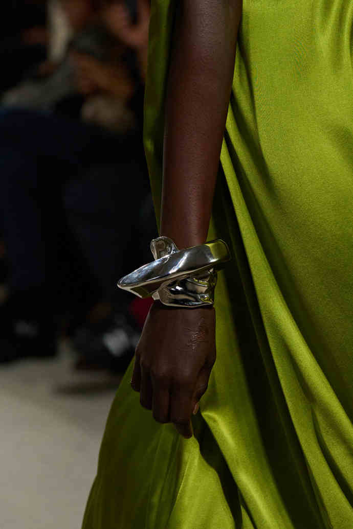  Dries Van Noten