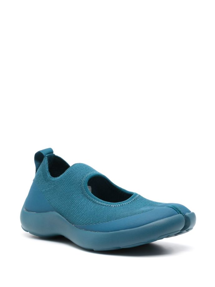 Tabi tenisky, Tabi Footwear, prodává Farfetch, 3 781 Kč
