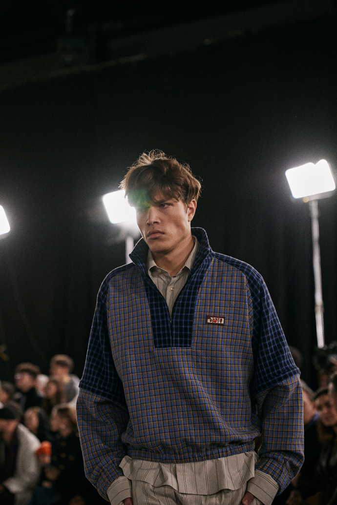 Jan show 12