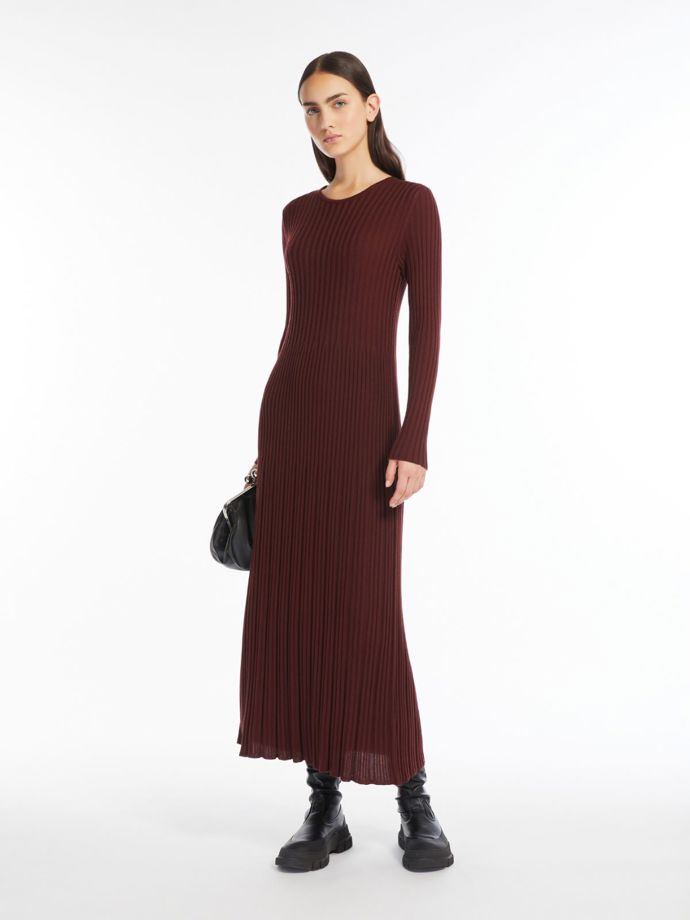 Pletené šaty z vlněné směsi, Max Mara, 10 200 Kč