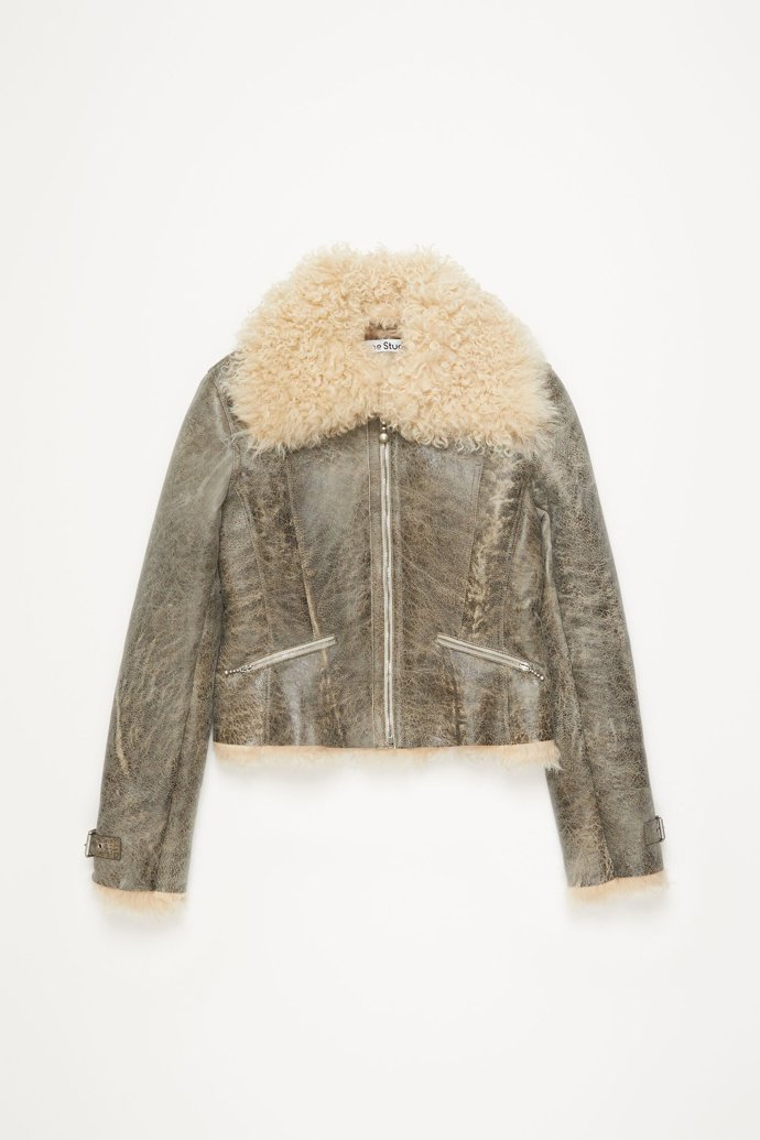 Kožený shearling jacket, Acne Studios, 65 682 Kč