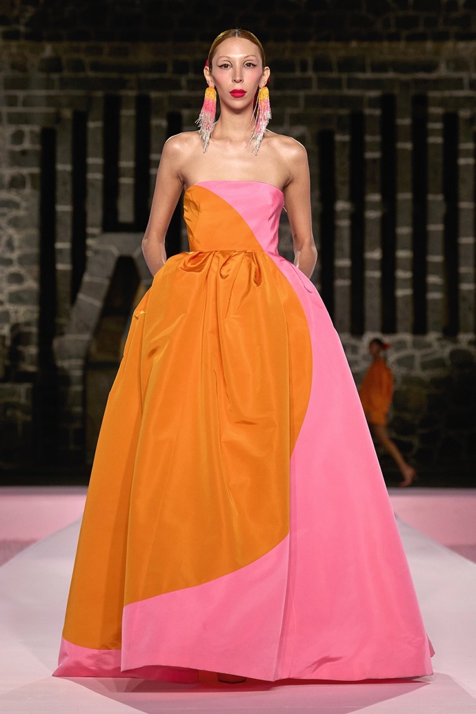 Kolekce Resort 25 od Carolina Herrera