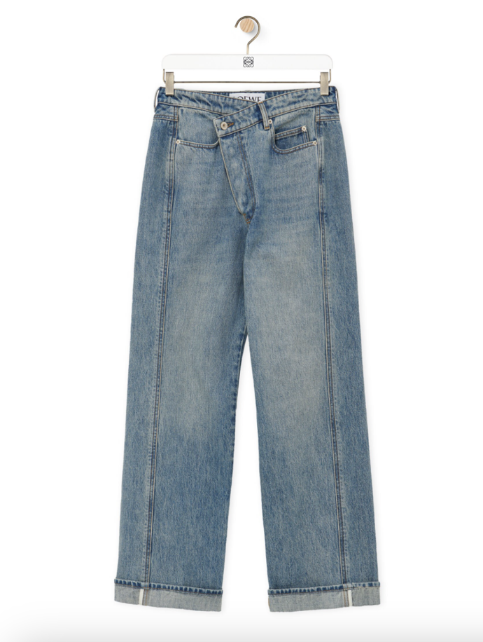  Deconstructed jeans in denim, Loewe, 980 eur