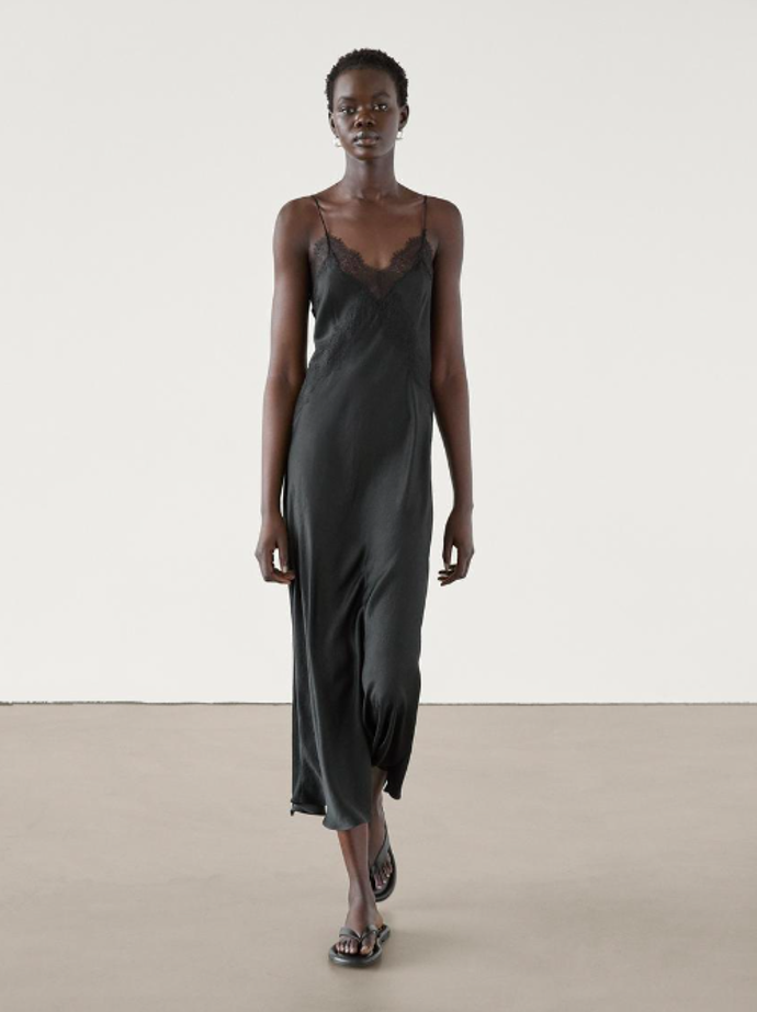  Krajkové midi šaty, Massimo Dutti, 2 999 Kč