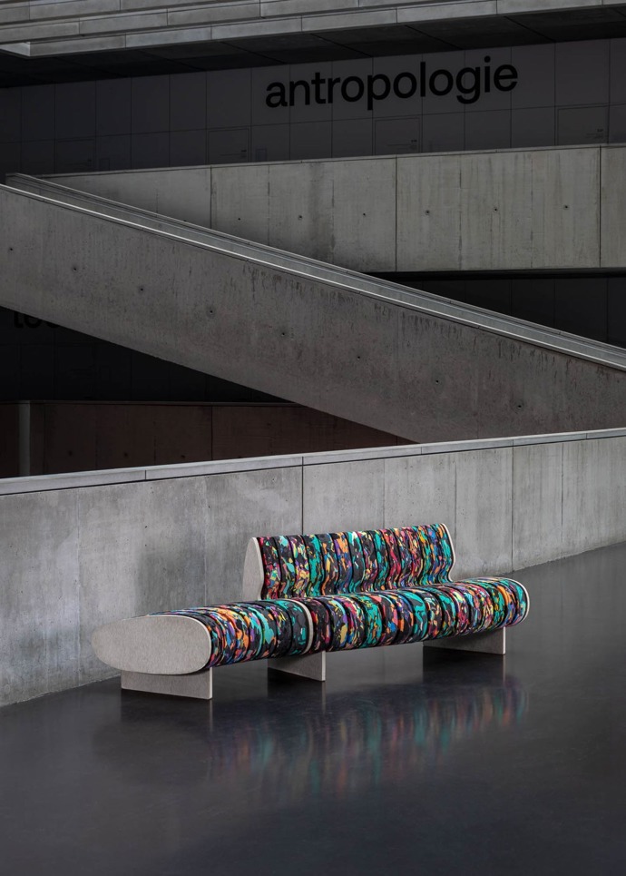 BALANCE IS MOTION - sofa Foamy 