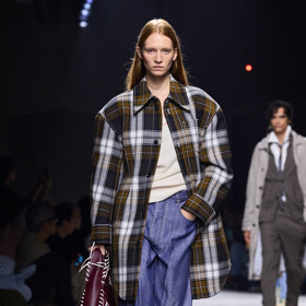 Tartan: Ikona venkovské eleganceBottega Veneta, SS25 Tartan: Ikona venkovské eleganceBottega Veneta, SS25