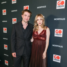 Společné momenty Roberta Pattinsona a Suki Waterhouse Společné momenty Roberta Pattinsona a Suki Waterhouse