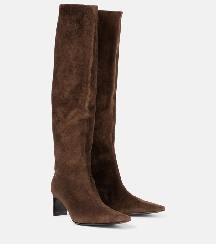 Semišové kozačky ke kolenům, Khaite, prodává MyTheresa, 41 519 Kč