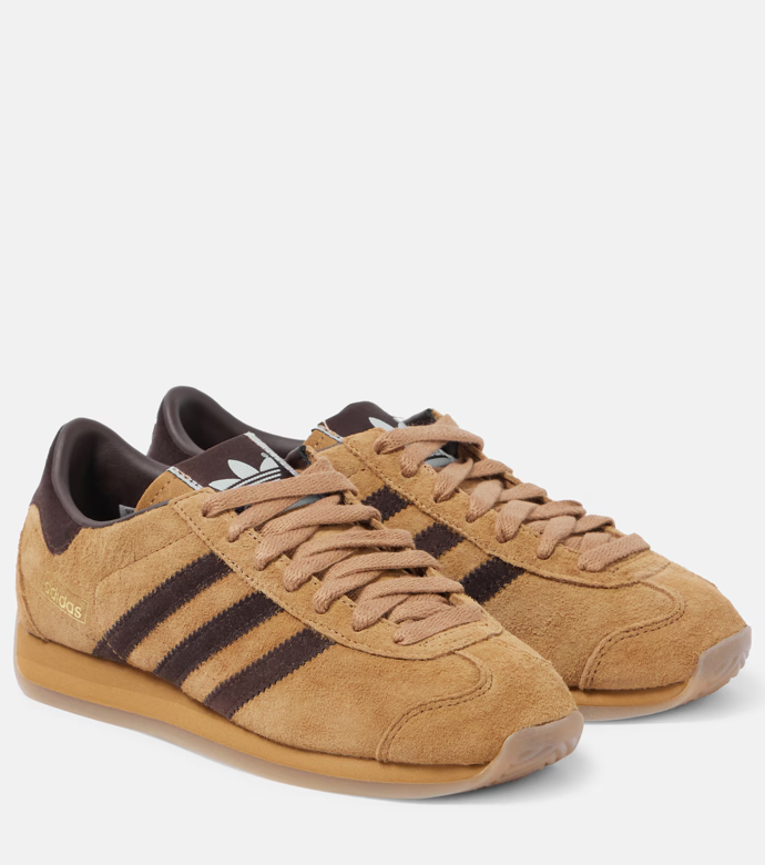 Semišové tenisky Country Japan, Adidas, prodává MyTheresa, 3 132 Kč