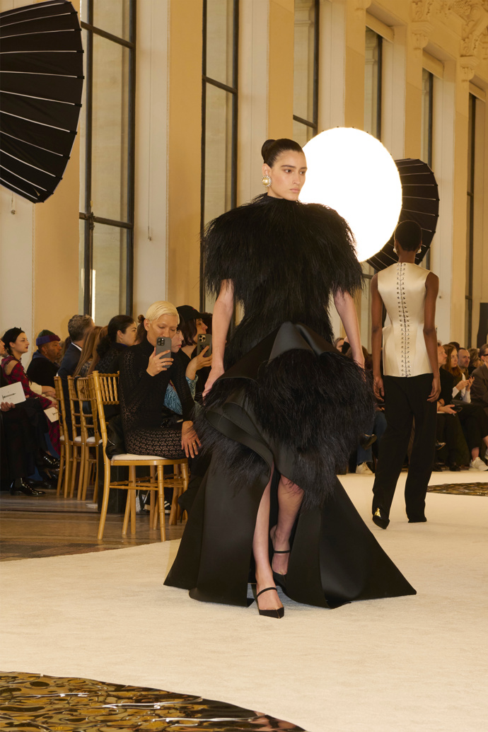  Schiaparelli Haute Couture Spring Summer 2025