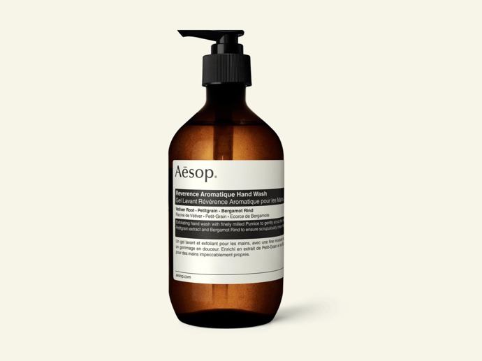  Mýdlo na ruce Reverence Aromatique Hand Wash, Aésop, 39 eur