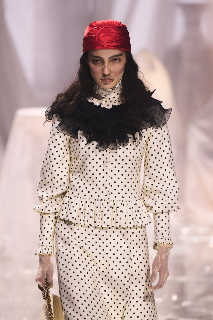  Valentino