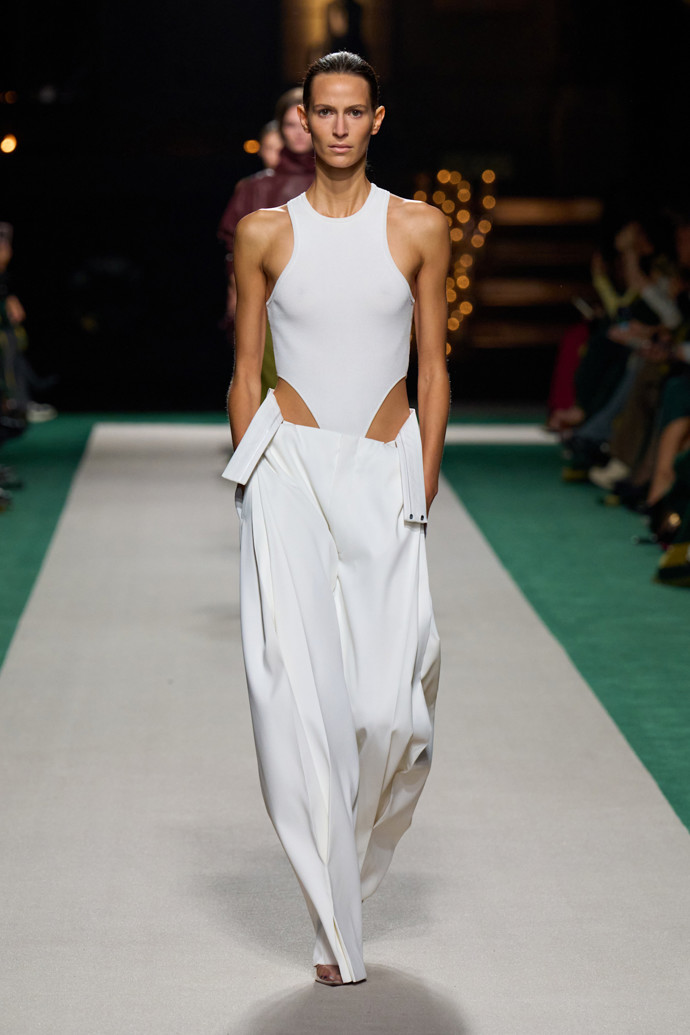 Victoria Beckham SS25