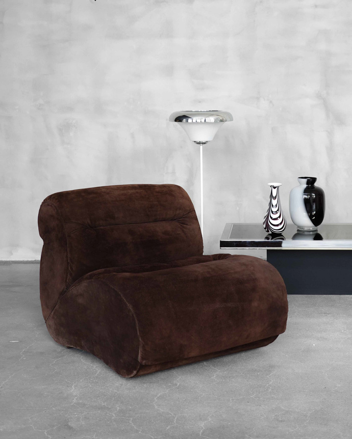 Armchair in burnished leather, Lavish, 850 eur