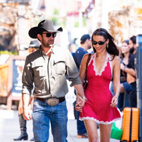 Bella Hadid a Adan Banuelos