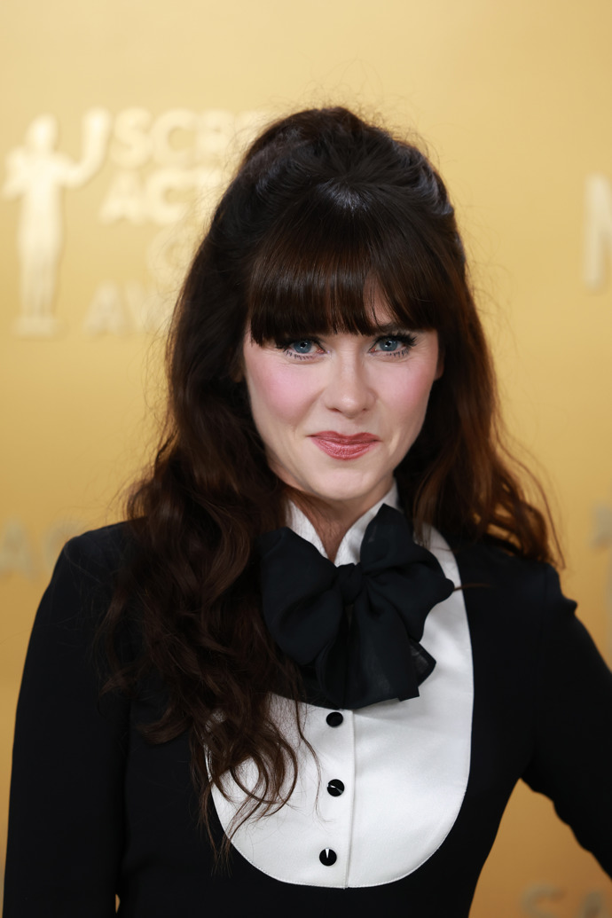  Objem v horní části v podání Zooey Deschanel