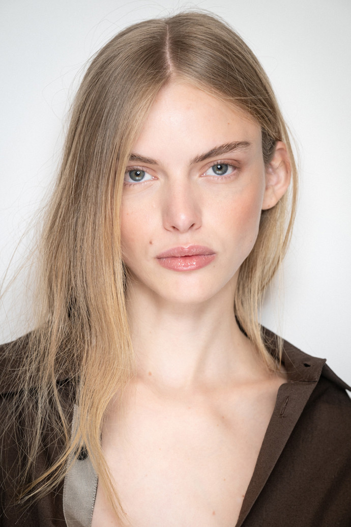  Inspirace na Mocha Mousse make-up