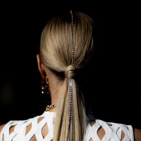 Svatební účesy podle street style trendů Svatební účesy podle street style trendů