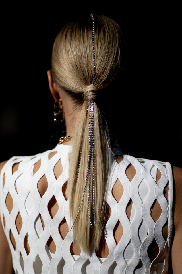Svatební účesy podle street style trendů Svatební účesy podle street style trendů