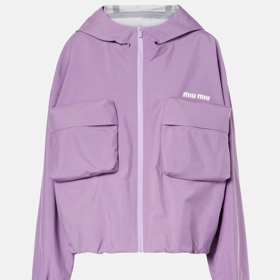 Technická plátěná bunda, Miu Miu, prodává MyTheresa, 59 629 Kč