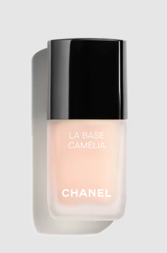  La Base Camélia, Chanel, 890 Kč