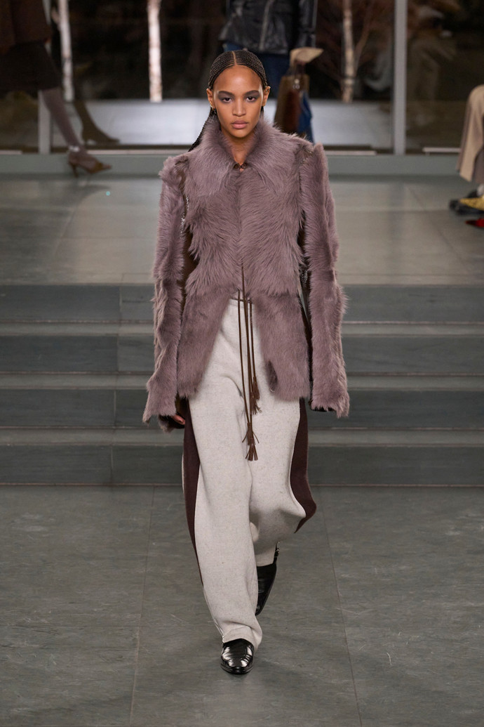 Luxusní teplákyTory Burch, FW25