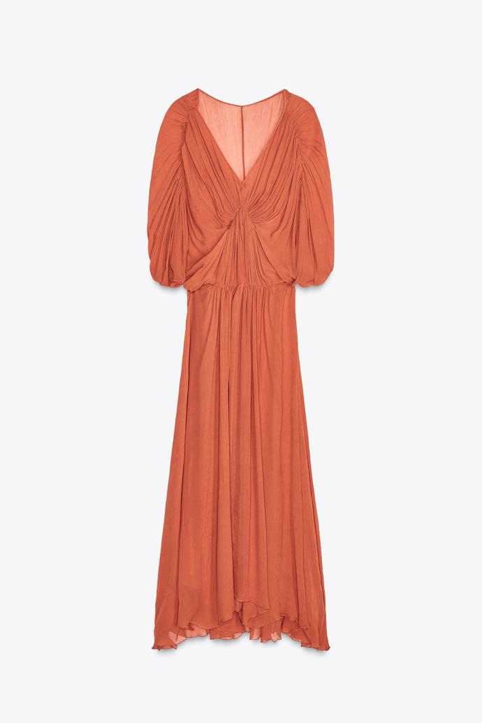 Midi šaty s rovným výstřihem, zara.com, 999 Kč