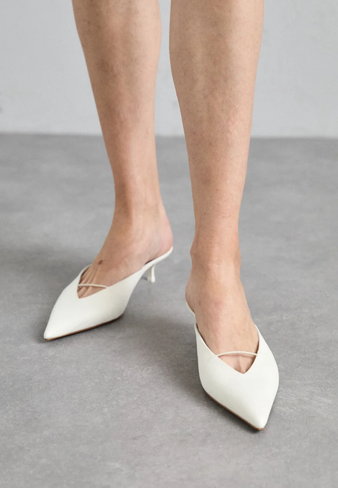 MATAR - Pantofle, Neous, Zalando, 7 140 Kč