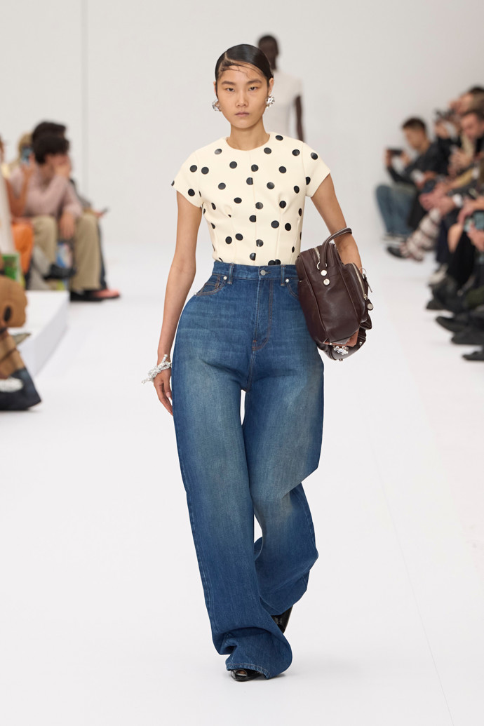 Acne, SS25
