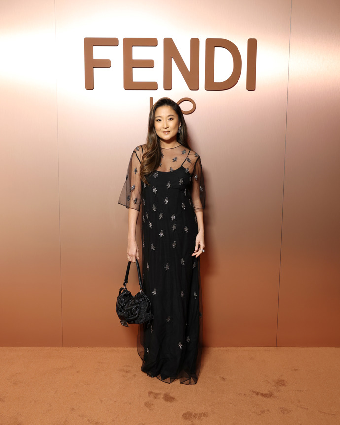 Ashley Park na přehlídce Fendi na Milano Fashion Week 2025