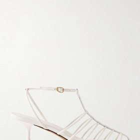 T-bar boty Tee Cage leather sandals, Proenza Schouler, 750 eur, prodává Mytheresa T-bar boty Tee Cage leather sandals, Proenza Schouler, 750 eur, prodává Mytheresa