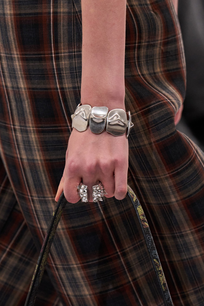 Acne, SS25