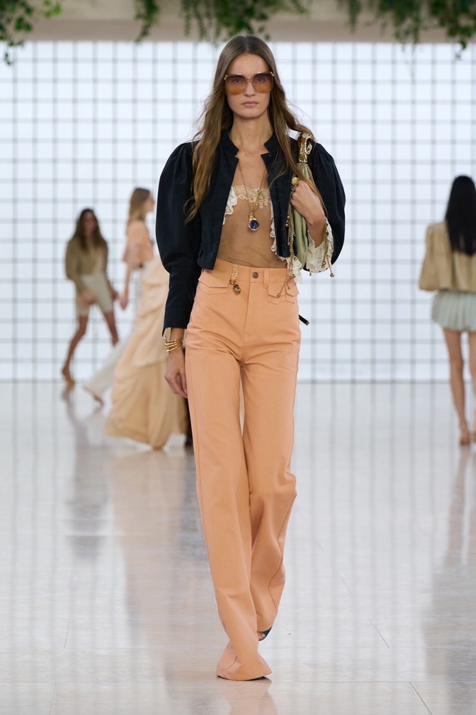 RakChloé, SS25