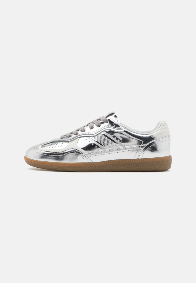Alohas TB.490 Rife Shimmer Leather Sneakers, Alohas, Zalando, 4 080 Kč