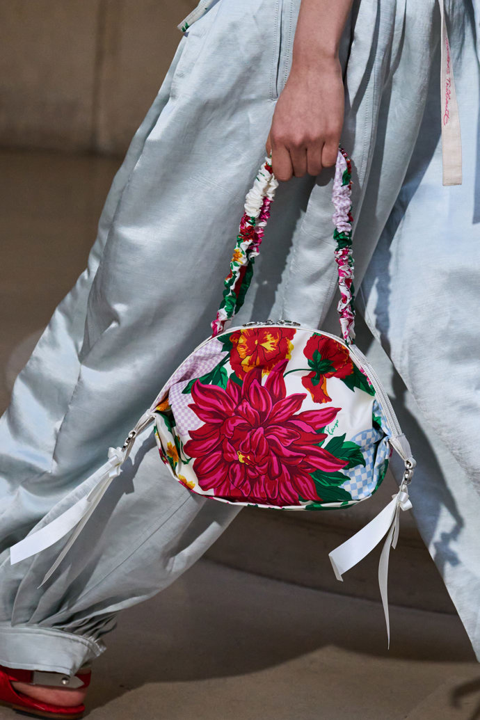  Kenzo