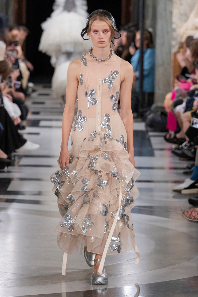  Simone Rocha