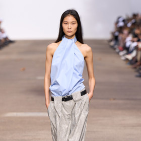 BýkStella McCartney, SS25 BýkStella McCartney, SS25