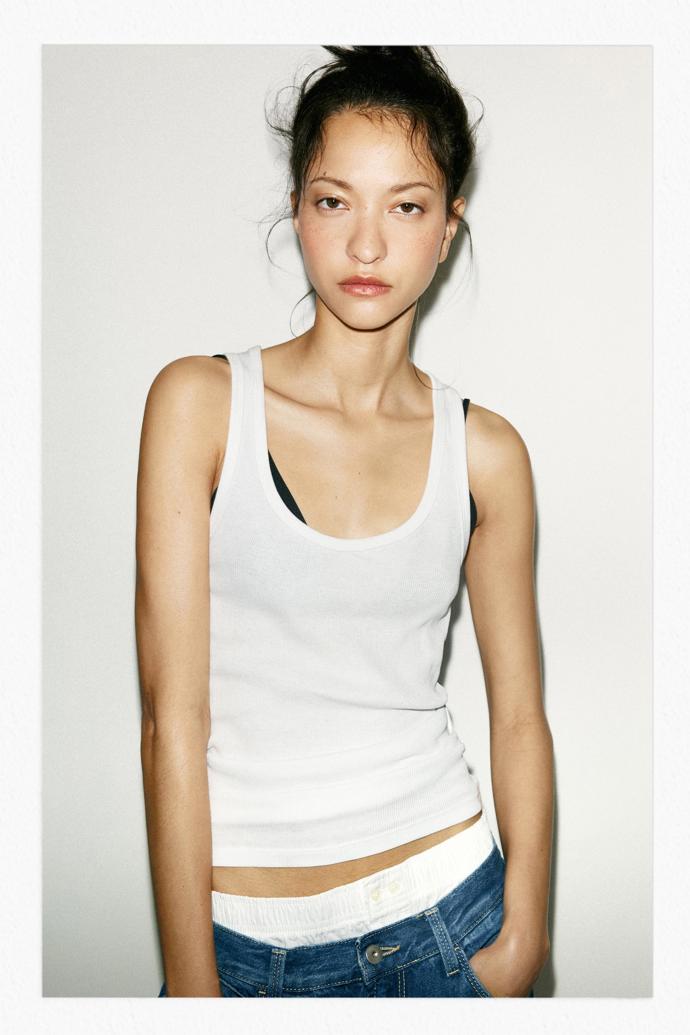 Bílý tank top, Zara, 269 Kč