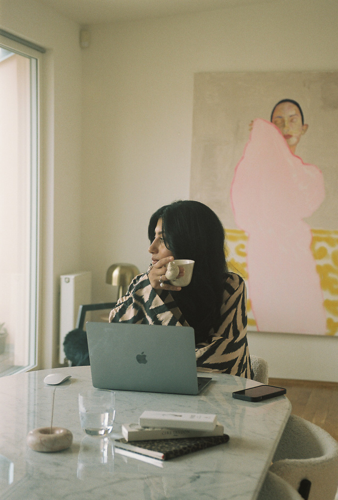 Champagne O’Clock, Shirin Rahman