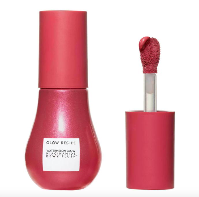  Rozjasňující tekutá tvářenka Watermelon Glow Niacinamide Dewy Flush, Glow Recipe, 870 Kč, prodává Sephora 