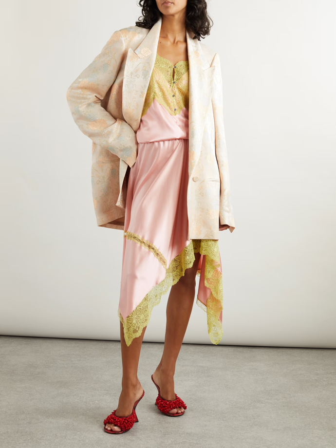Asymetrická krajková sukně z hedvábného saténu, Dries van Noten, Net-a-porter, €795